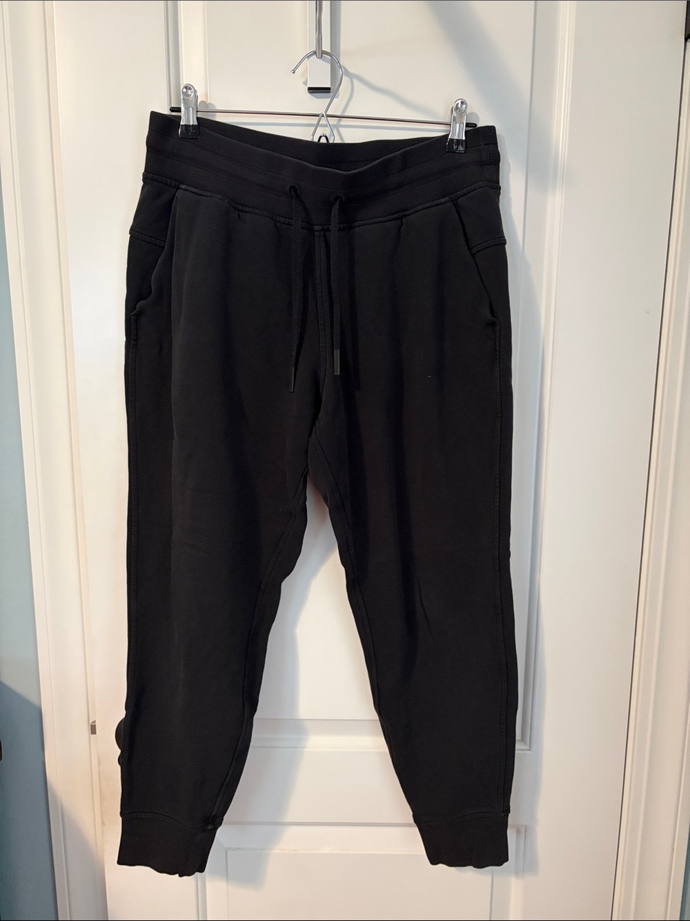 Lululemon size 10 women’s joggers sweatpants